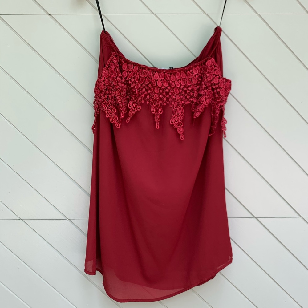 Tobi Lace Off the Shoulder Dress - Picture 3 of 5
